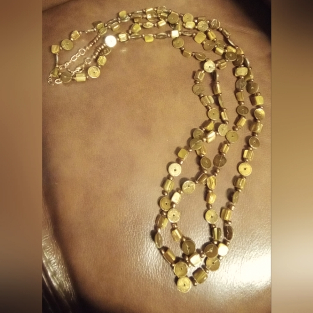 Vintage golden show necklace